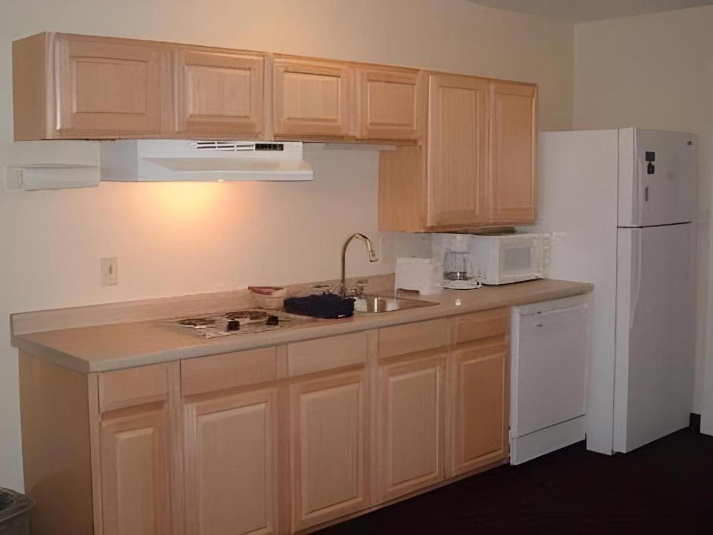 Candlewood Suites Saint Joseph By Ihg Exterior foto